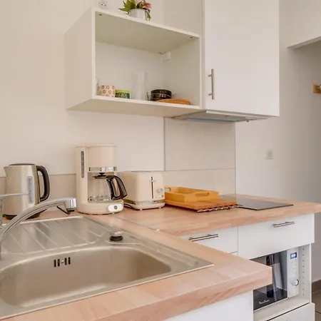 Jolie Petite Maison De 3*