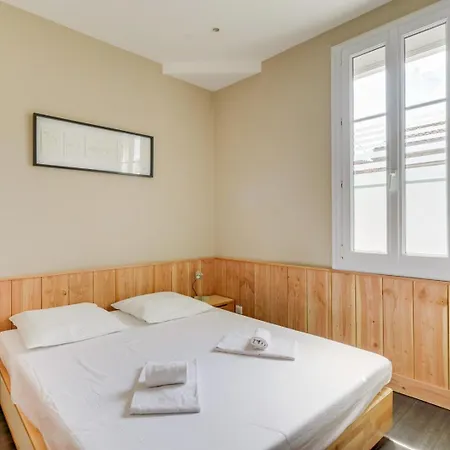 Jolie Petite Maison De Guest house