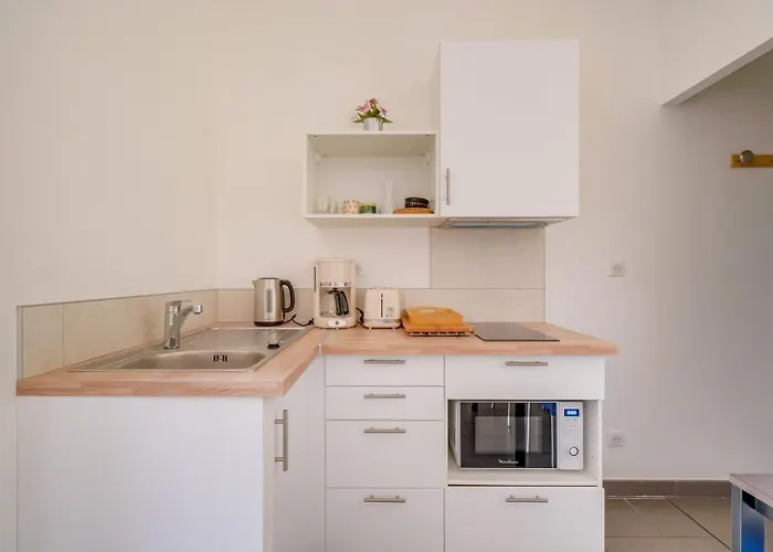 Jolie Petite Maison De 4*